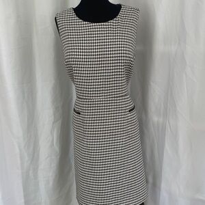 Liz Claiborne Black White Houndstooth Sheath Dress Size 16, PTP 22, W 18, L 38